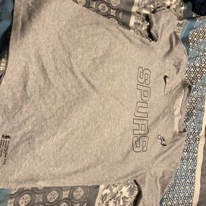 Nike Spurs shirt